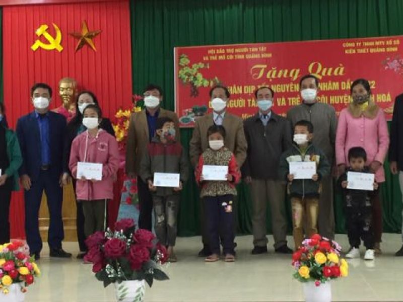 Tỉnh Hội Quảng Bình: Trao quà Tết cho trẻ em mồ côi ở huyện Minh Hoá