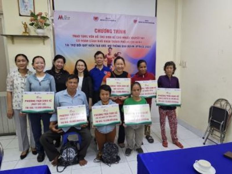 Trung ương Hội: Trao vốn sinh kế cho người khuyết tật tại Khánh Hoà và thành phố Hồ Chí Minh