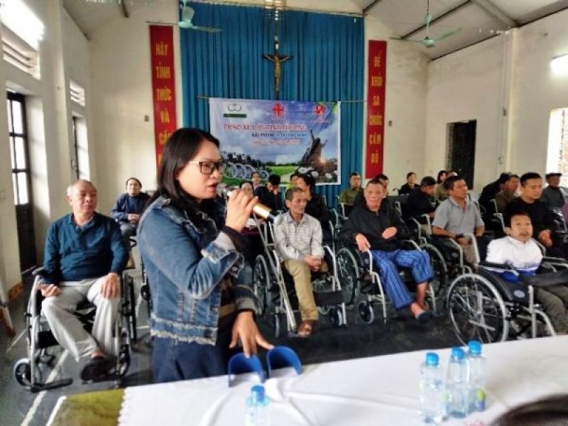 Người phụ nữ khuyết tật “nặng lòng” với công tác xã hội