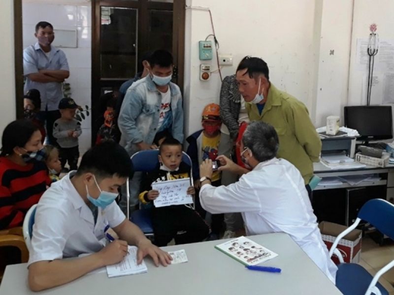Điện Biên: Khám sàng lọc miễn phí cho gần 400 trẻ em khuyết tật