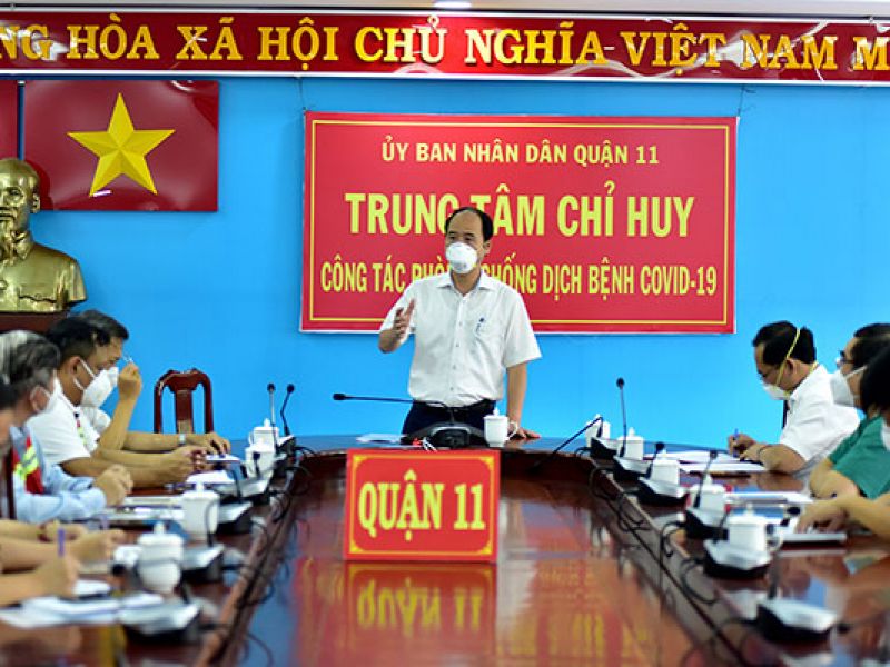 Thứ trưởng Bộ LĐ-TB&XH Nguyễn Văn Hồi tiếp tục đi thực tế năm tình hình về công tác an sinh xã hội và phòng, chống dịch tại Quận 11