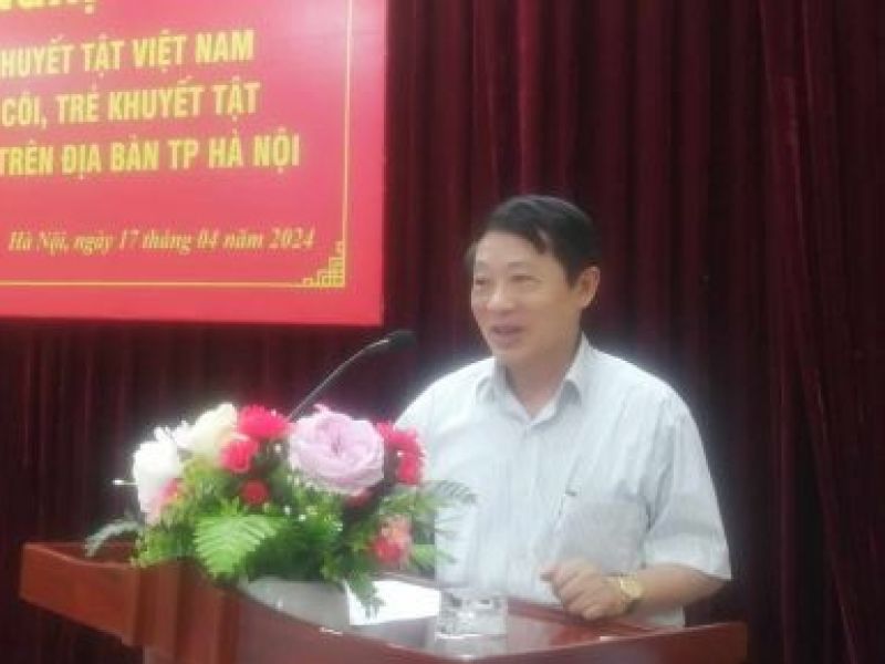 Thành Hội Hà Nội: Kỷ niệm ngày Người khuyết tật Việt Nam và trao quà, học bổng cho trẻ em khuyết tật, mồ côi