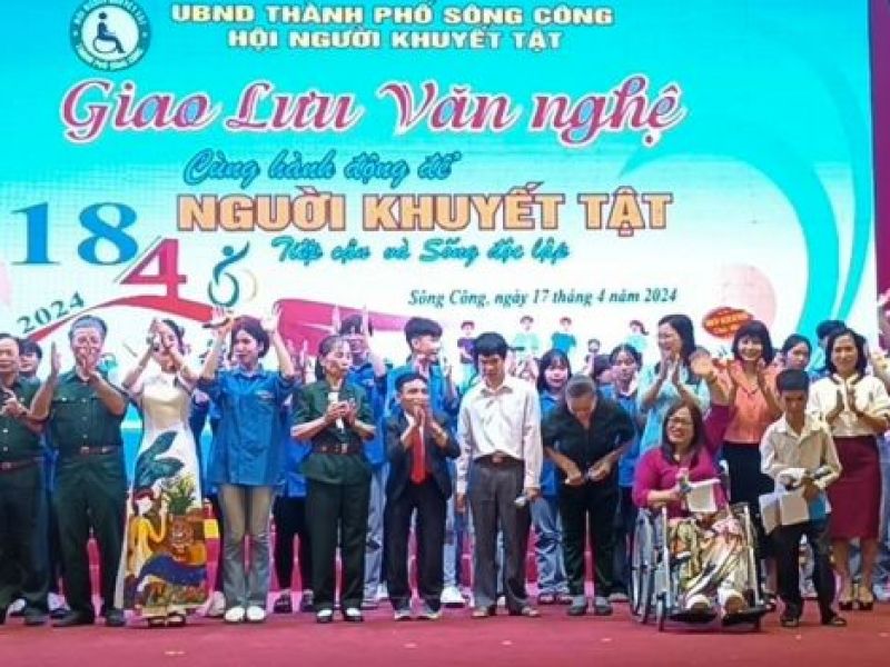 Giao lưu tiếng hát người khuyết tật tỉnh Thái Nguyên: Những trái tim khát vọng - Cùng hành động để NKT tiếp cận và sống độc lập