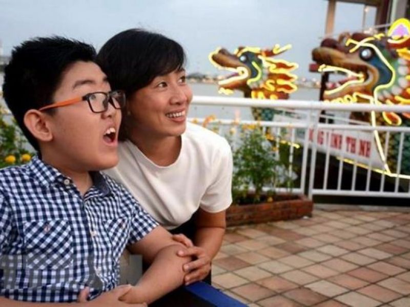 Cậu bé bại não Nguyễn Minh Châu và những ước mơ vì cộng đồng