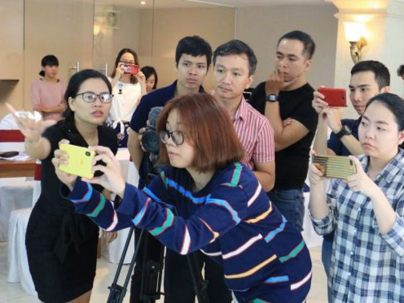 Tp.Hồ Chí Minh: Tập huấn Kỹ năng quay và dựng video, biên tập thực hiện tin tức, tài liệu cho người điếc