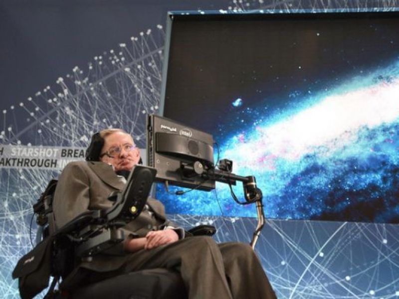Anh lưu giữ các công trình và di vật của 'ông hoàng vật lý' Stephen Hawking