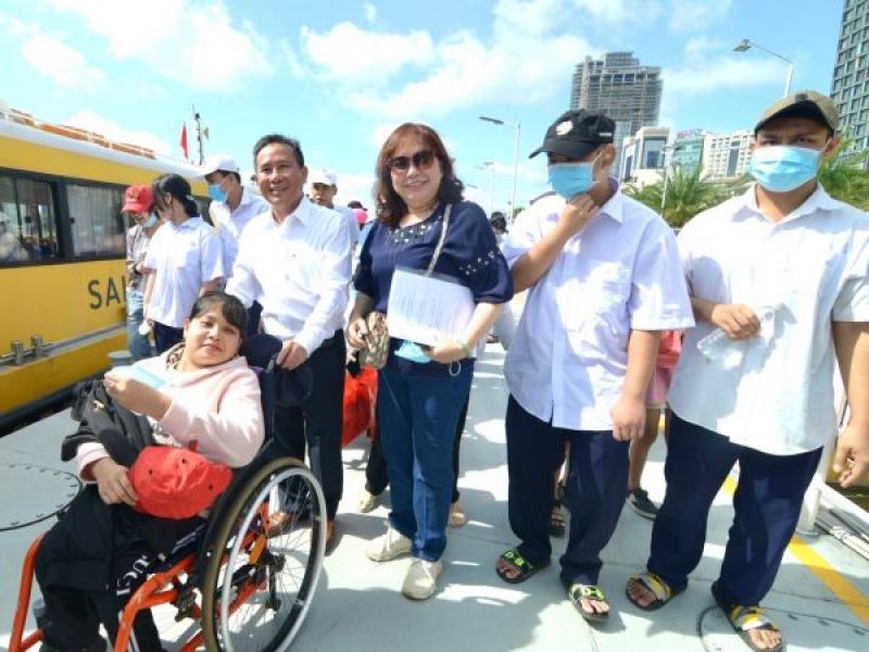 Thành Hội thành phố Hồ Chí Minh: Chia sẻ yêu thương với những hoàn cảnh khó khăn, khuyết tật