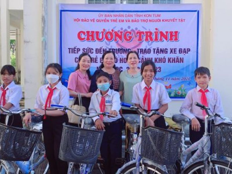 Tỉnh Hội Kon Tum: 50 xe đạp trao tặng cho học sinh có hoàn cảnh khó khăn
