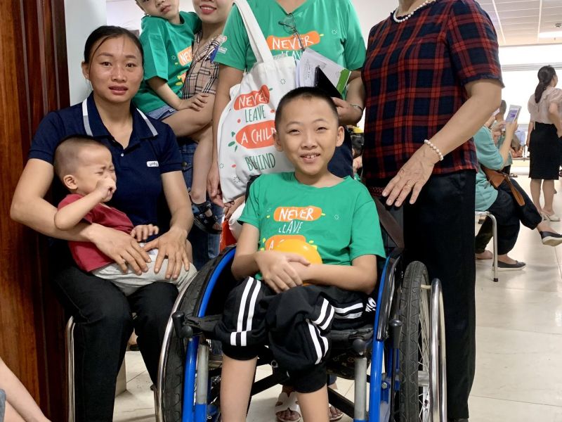 Tỉnh Hội Phú Thọ: Khám bệnh miễn phí cho trẻ khuyết tật vận động 