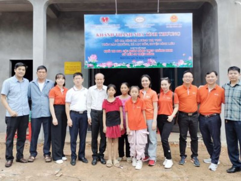 Tỉnh Hội Quảng Ninh trao nhà tình thương cho gia đình người khuyết tật, trẻ mồ côi