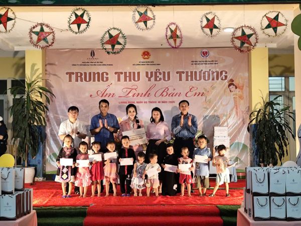 QN trao Lương Minh