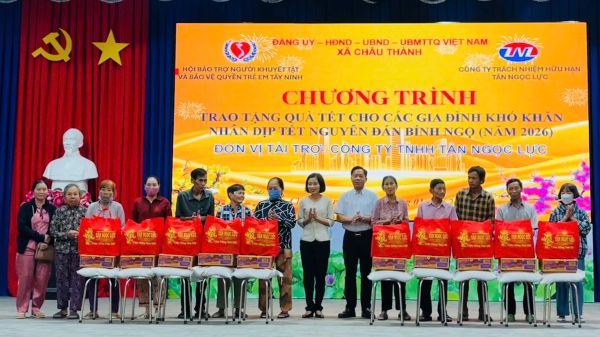 gen-h-z7489542250343_72c3774a590bdb953ebd9ebec51fa381