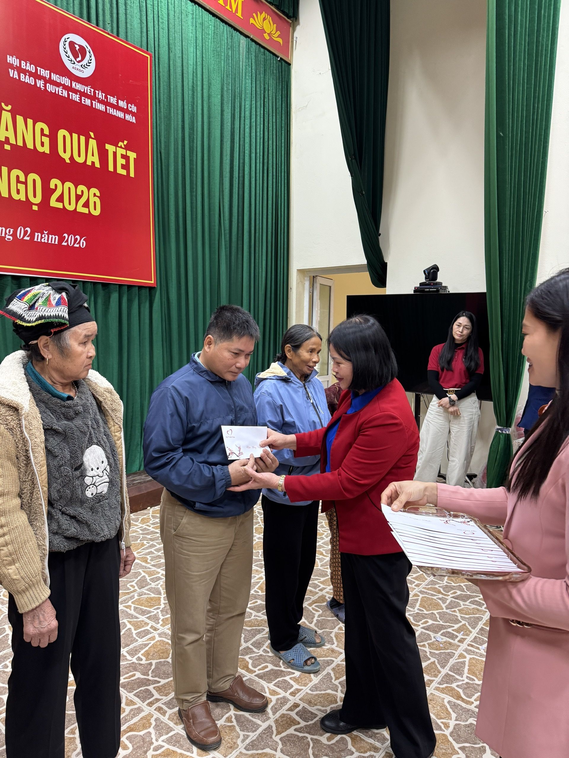 z7493517599996_6ad312e702e1ee0747a6c7f37b00a0ab