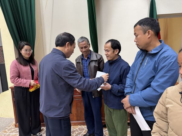 z7493517714558_799cad2358b67550a7b6111c321b9844